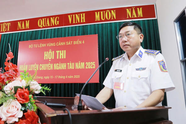 Bộ Tư lệnh Vùng Cảnh sát biển 4 tổ chức Hội thi huấn luyện chuyên ngành tàu