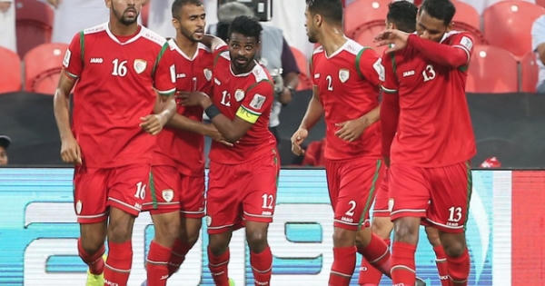 Oman giành vé đi tiếp, Tuyển Việt Nam chờ lượt cuối tại Asian Cup Oman giành vé đi tiếp, Tuyển Việt Nam chờ lượt cuối tại Asian Cup
