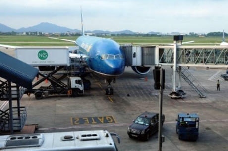 Cục Hàng không VN yêu cầu làm rõ trách nhiệm vụ hỏng cửa siêu máy bay Boeing