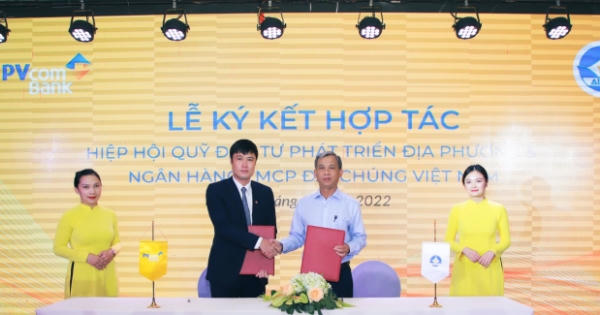 PVcomBank ký biên bản ghi nhớ hợp tác với Hiệp hội Quỹ đầu tư phát triển địa phương PVcomBank ký biên bản ghi nhớ hợp tác với Hiệp hội Quỹ đầu tư phát triển địa phương