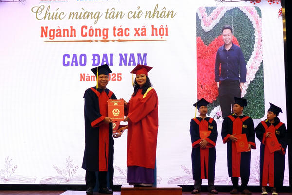Trường Đại học Cửu Long đã đào tạo và cấp bằng cho gần 38.000 cử nhân, kỹ sư