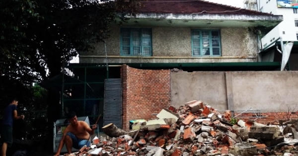 Chưa kịp phân loại, nhà cổ Sài Gòn...  biến mất