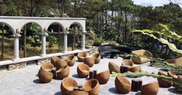 Resort trên núi Ba Vì: Giấy phép 'trước sau sẽ cấp'?