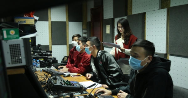 Truyền hình nội bộ: Nơi “rèn nghề” cho sinh viên Cao đẳng Truyền hình