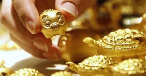 Giá vàng ngày 4/8: Vàng SJC quay đầu giảm mạnh