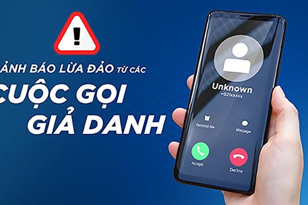Sập bẫy cuộc gọi giả mạo Công an, người phụ nữ bị lừa mất gần 200 triệu đồng Sập bẫy cuộc gọi giả mạo Công an, người phụ nữ bị lừa mất gần 200 triệu đồng