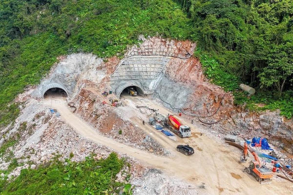 Cao Bằng, Lạng Sơn phải bàn giao mặt bằng sạch 100% trước 31/3/2025 để thi công 2 dự án cao tốc Cao Bằng, Lạng Sơn phải bàn giao mặt bằng sạch 100% trước 31/3/2025 để thi công 2 dự án cao tốc