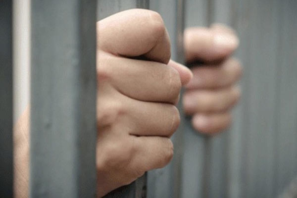 Người bị tạm giam có được ủy quyền cho người khác bán tài sản không?