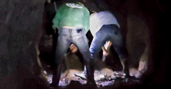 Bắc Kạn: Sập đá chết người tại mỏ vàng Pác Lạng huyện ngân Sơn