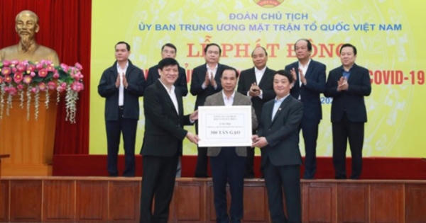 Đại Nam Ong Biển ủng hộ 300 tấn gạo hữu cơ góp sức đẩy lùi đại dịch Covid-19 Đại Nam Ong Biển ủng hộ 300 tấn gạo hữu cơ góp sức đẩy lùi đại dịch Covid-19