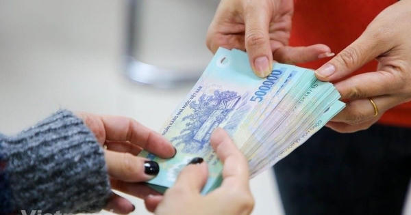 Người lao động kỳ vọng sẽ tiền lương năm 2023 sẽ tăng từ 10% trở lên