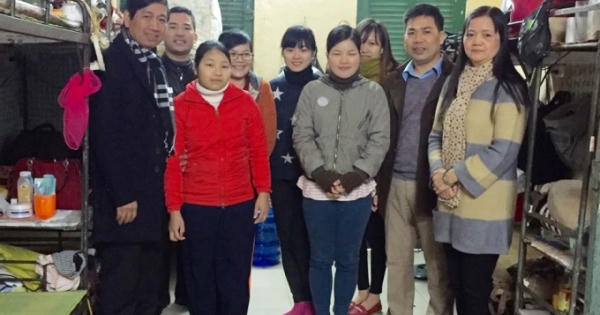 Xúc động chuyện "Cô sinh viên xin ngủ nhờ" vì thiếu chăn