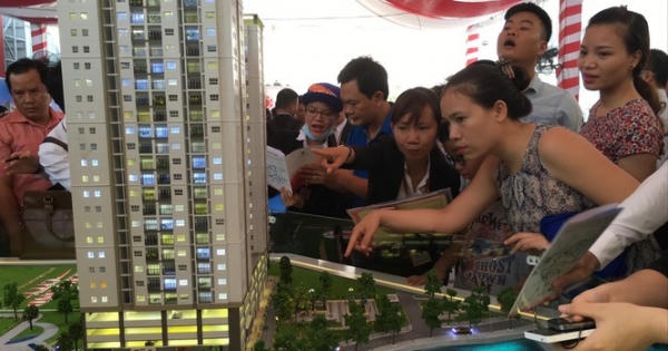 Bất động sản TPHCM: 'Sốt' khắp nơi