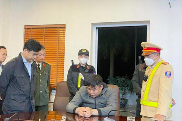 Khởi tố đối tượng tông CSGT trọng thương tội "Giết người"