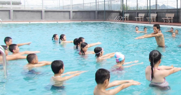 Bộ Công an khuyến cáo các kỹ năng chống đuối nước cho trẻ em