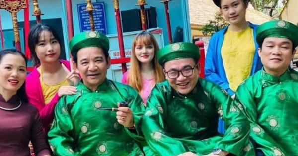 Hài Tết chộn rộn đón xuân Hài Tết chộn rộn đón xuân