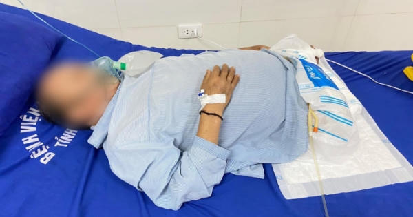 Sơn La: Tự ý lấy thuốc nam về uống một bệnh nhân phải cắt cụt 2 chân