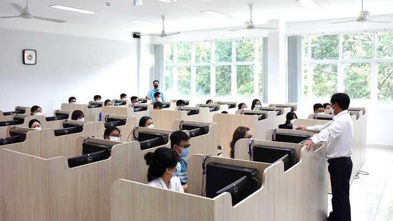 Quy định mới về tuyển dụng, nâng ngạch, xét thăng hạng công chức, viên chức