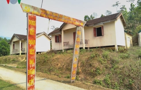 Dân tái định cư khổ sở vì chủ đầu tư thủy điện Đăk Đrinh chậm đền bù