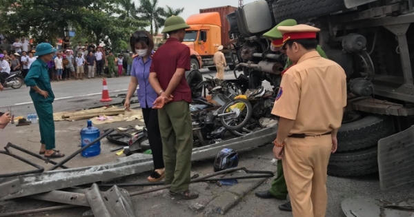 Cận cảnh hiện trường vụ tai nạn thảm khốc khiến 6 người tử vong