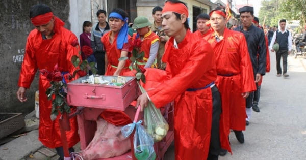 Điều đặc biệt trong nghi thức chém lợn trong hội xuân 2016