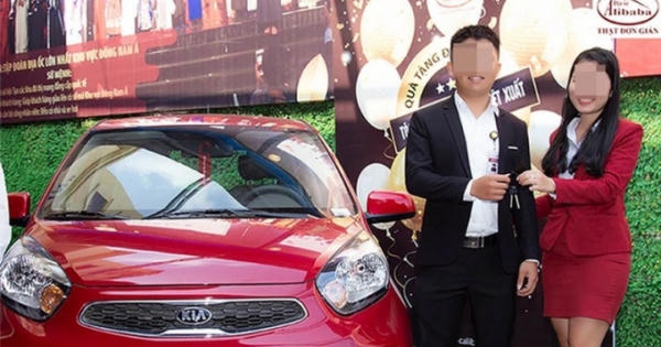 Vì sao nhân viên 'sống chết' với địa ốc Alibaba và Nguyễn Thái Luyện?