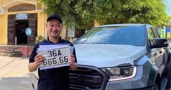 Xe bán tải ở Thanh Hóa bốc biển số ngũ quý "khủng"