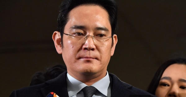 Thời sự 9h ngày 17/2/2017: Phó chủ tịch Samsung chính thức bị bắt