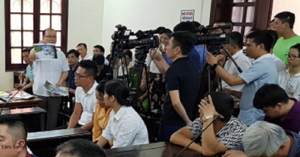 Ba mẹ con vướng vòng lao lý vì cái đồng hồ nước: Không có hoạt động công vụ?