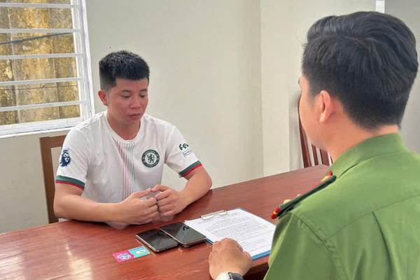 Giả danh người thân nhờ chuyển tiền, chiếm đoạt hơn 2,2 tỷ đồng