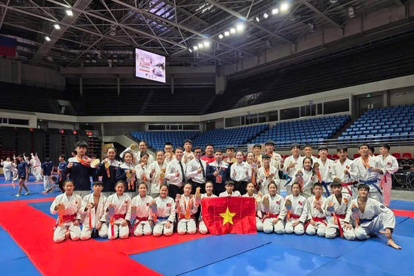 Các VĐV Cao Bằng giành 9 huy chương Giải Vô địch và Vô địch trẻ Jujitsu Đông Nam Á