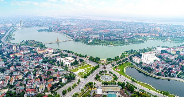 Phấn đấu xây dựng Phú Thọ là tỉnh phát triển hàng đầu của vùng trung du và miền núi phía bắc