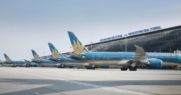 'Đóng cửa' bầu trời: Hàng không liêu xiêu, bi đát 'Đóng cửa' bầu trời: Hàng không liêu xiêu, bi đát