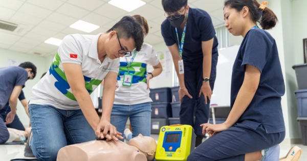 Dược sĩ Pharmacity tham gia đào tạo hồi sinh tim phổi cơ bản tiêu chuẩn AHA