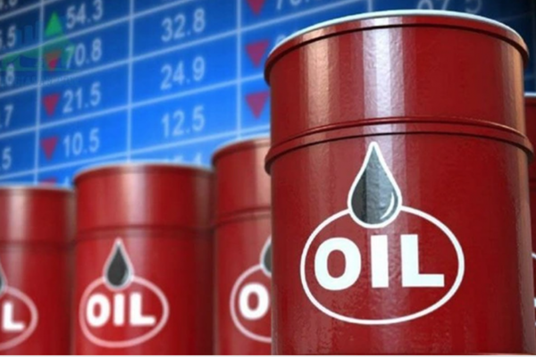 Giá dầu lao dốc sau khi Mỹ công bố thuế đối ứng