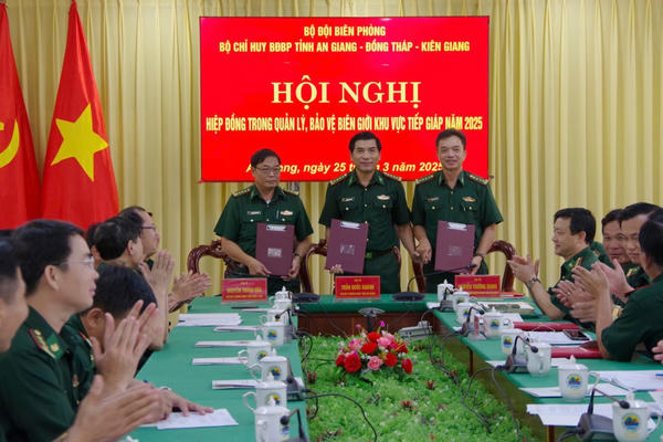 Ký kết hiệp đồng quản lý, bảo vệ biên giới khu vực tiếp giáp ba tỉnh An Giang, Đồng Tháp, Kiên Giang