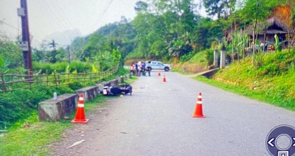 Hà Giang: Xe máy mất lái đâm vào hộ lan ven đường, nam thanh niên tử vong