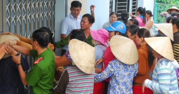 Chủ hụi chết bất ngờ khiến cả xóm 'tán gia bại sản'