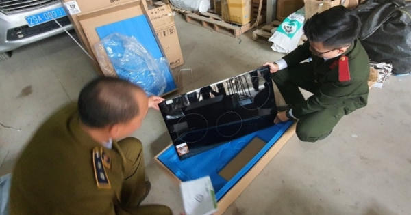 Hà Nội: Tạm giữ 654 thiết bị nhà bếp mang nhãn hiệu EUROSUN có dấu hiệu giả xuất xứ Hà Nội: Tạm giữ 654 thiết bị nhà bếp mang nhãn hiệu EUROSUN có dấu hiệu giả xuất xứ