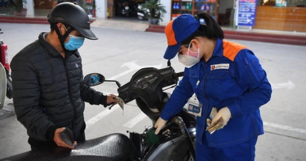 VCCI đề xuất bỏ thuế tiêu thụ đặc biệt với xăng