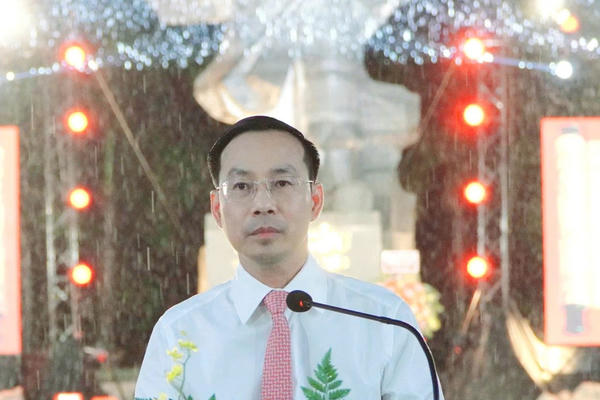 Tưng bừng Lễ hội truyền thống kỷ niệm 290 năm ngày mất Đức khai trấn Mạc Cửu và Ngày hội du lịch, ẩm thực Hà Tiên năm 2025