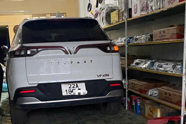 Trưng cầu giám định hình ảnh tài xế điều khiển ô tô tông cháu bé tử vong