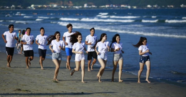Đà Nẵng: Hơn 5.000 đôi chân trần sẽ thi chạy trên bãi biển Đà Nẵng: Hơn 5.000 đôi chân trần sẽ thi chạy trên bãi biển