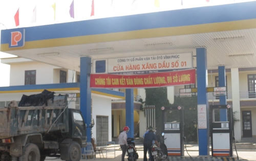 Vĩnh Phúc: "Găm hàng" không bán, Công ty Cổ phần Vận tải Ô tô Vĩnh Phúc bị phạt 15 triệu đồng Vĩnh Phúc: "Găm hàng" không bán, Công ty Cổ phần Vận tải Ô tô Vĩnh Phúc bị phạt 15 triệu đồng