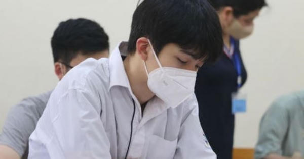 Bộ GD&ĐT: Xử lý nghiêm trường học yêu cầu học sinh chuyển trường
