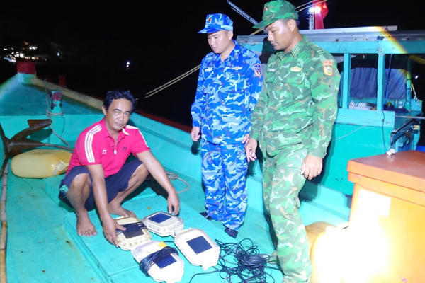 Kiên Giang: Phát hiện tàu cá chở thuê 4 thiết bị giám sát hành trình