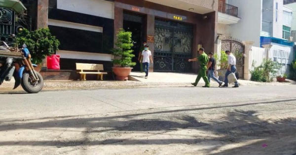 Hoảng hồn phát hiện cụ bà rơi từ tầng cao dẫn đến tử vong