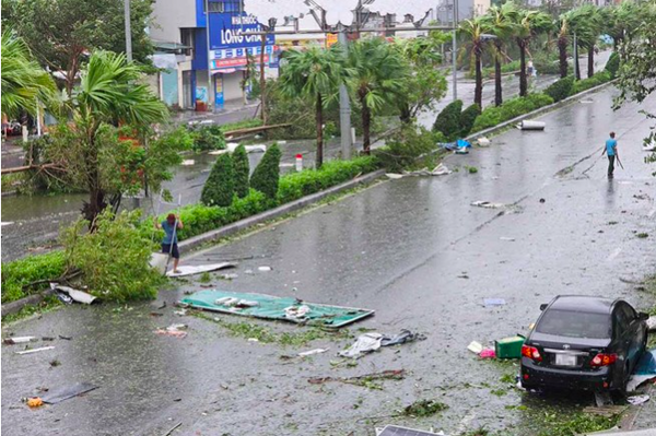 UBND tỉnh Quảng Ninh yêu cầu khẩn trương khắc phục công trình giao thông hư hỏng sau bão Yagi UBND tỉnh Quảng Ninh yêu cầu khẩn trương khắc phục công trình giao thông hư hỏng sau bão Yagi