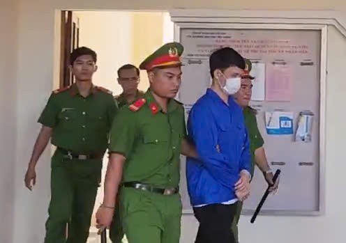 Án chung thân cho cựu Trung úy Công an phi tang xác người tình