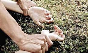 Ngồi tù vì dùng vũ lực để xâm hại bé gái